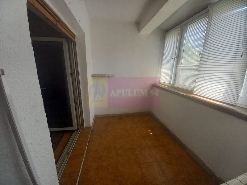 Apartament 3 camere in zona Unirii-Casa Poporului