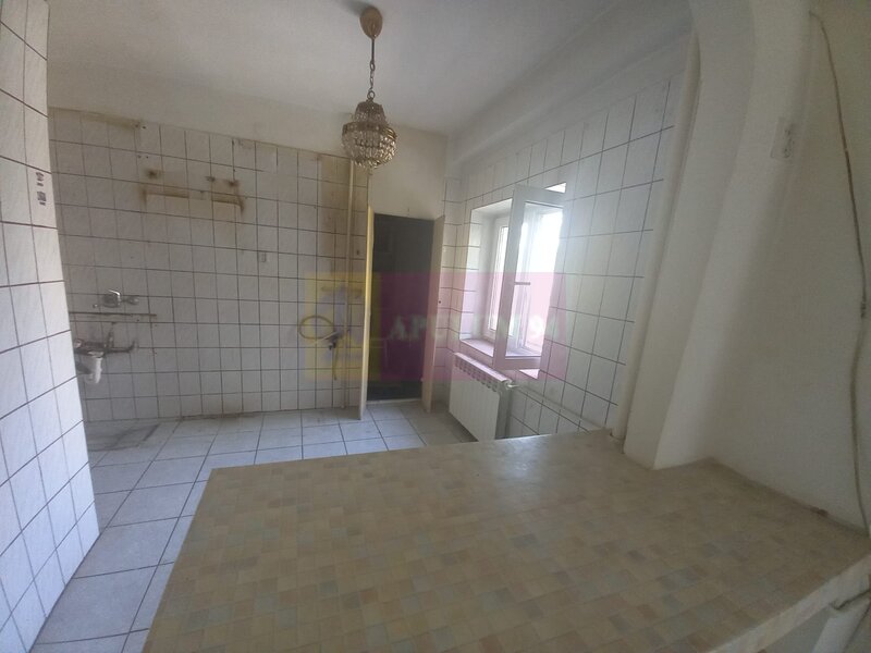Apartament 3 camere in zona Unirii-Casa Poporului